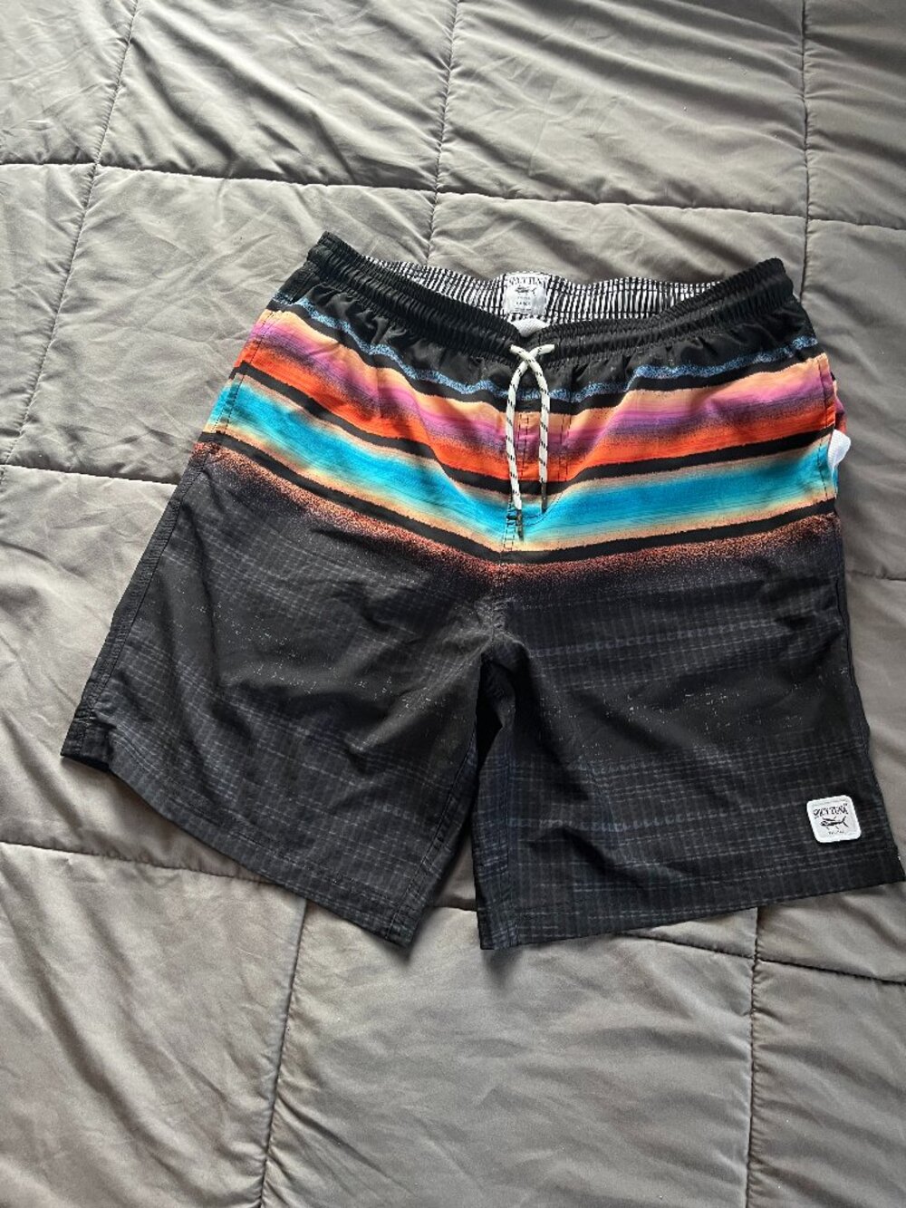 Spicy Tuna men's lined swim trunks